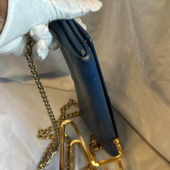 Prada Blue Vitello Daino Chain Wallet: Pre-loved. - Picture 4 of 9